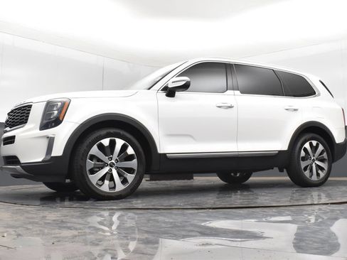 Used 2021 Kia Telluride EX w/ EX Premium Package AWD/4WD image 28