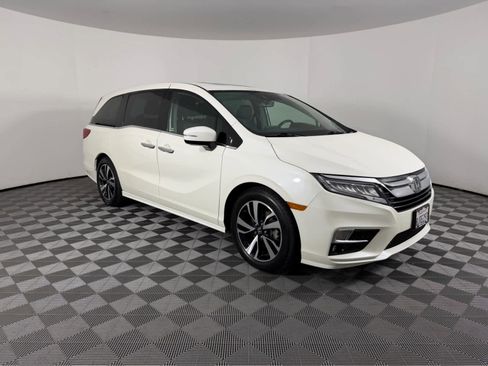 Used 2019 Honda Odyssey Elite image 1