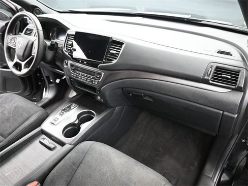 Used 2022 Honda Pilot Sport image 43