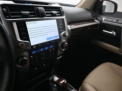 Used 2021 Toyota 4Runner Limited image 11