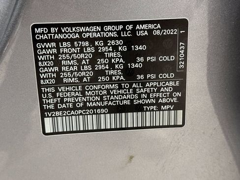 Used 2023 Volkswagen Atlas Cross Sport SEL image 40