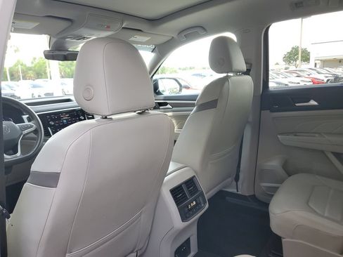 Certified 2021 Volkswagen Atlas SEL Premium AWD/4WD image 18
