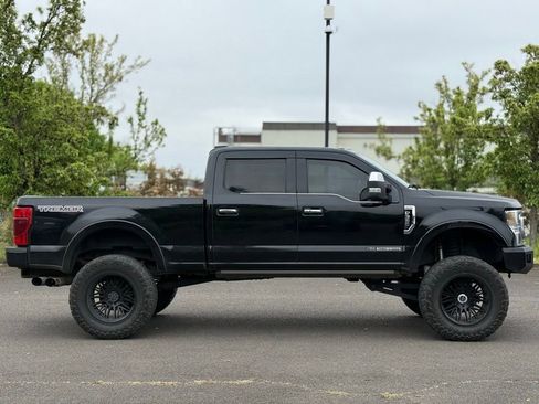 Used 2021 Ford F350 Platinum w/ Tremor Off-Road Package AWD/4WD image 6