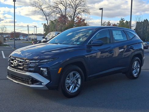 New 2026 Hyundai Tucson SE image 2