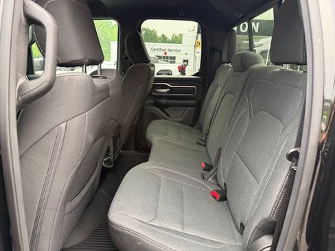 Used 2022 RAM 1500 Big Horn AWD/4WD image 16