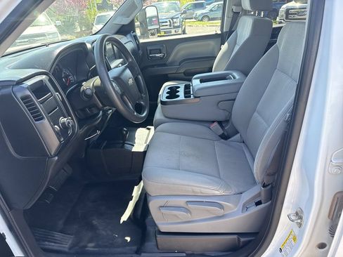 Used 2017 Chevrolet Silverado 1500 W/T w/ WT Convenience Package AWD/4WD image 11