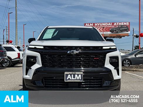 Used 2024 Chevrolet Traverse RS AWD/4WD image 5