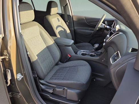 Certified 2023 Chevrolet Equinox LT FWD image 15