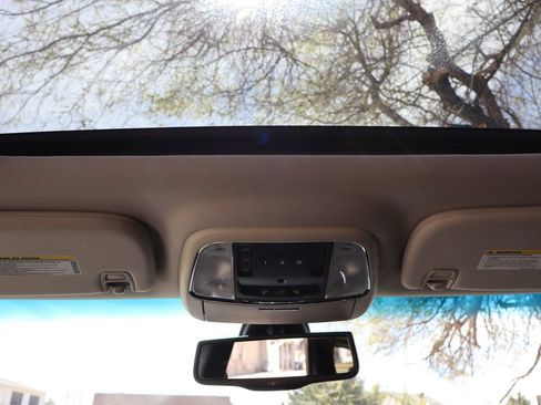 Used 2011 Dodge Durango Crew image 30