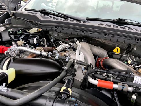 Certified 2024 Ford F250 Platinum AWD/4WD image 30