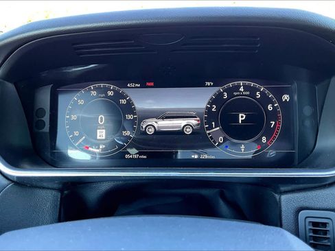 Used 2019 Land Rover Range Rover Sport HSE image 25