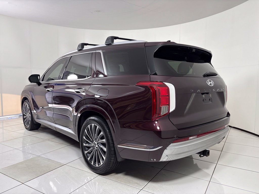 Used 2023 Hyundai Palisade Calligraphy AWD/4WD image 3