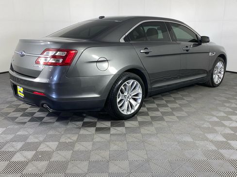 Used 2015 Ford Taurus Limited w/ Equipment Group 301A FWD image 6