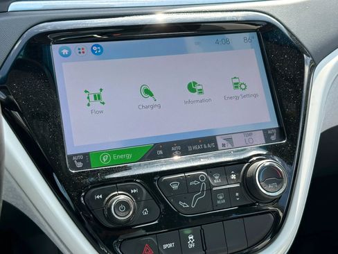 Used 2017 Chevrolet Bolt LT FWD image 35