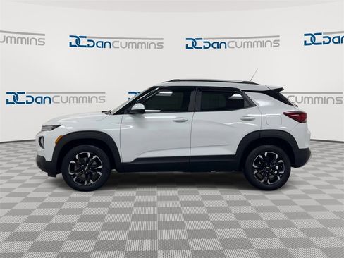 Used 2023 Chevrolet TrailBlazer LT w/ Convenience Package image 5