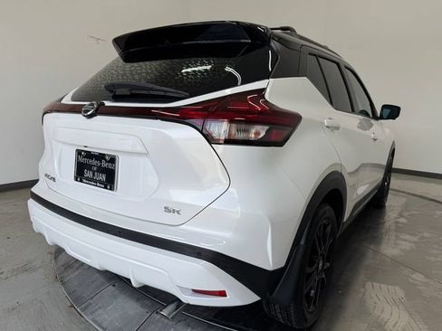 Used 2021 Nissan Kicks SR w/ Exterior Package FWD image 32