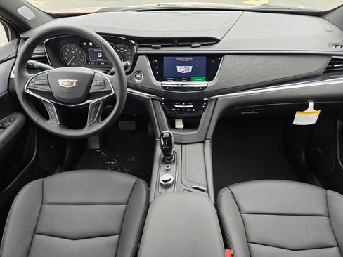 New 2026 Cadillac XT5 Premium Luxury w/ Driver Assist Package AWD/4WD image 19