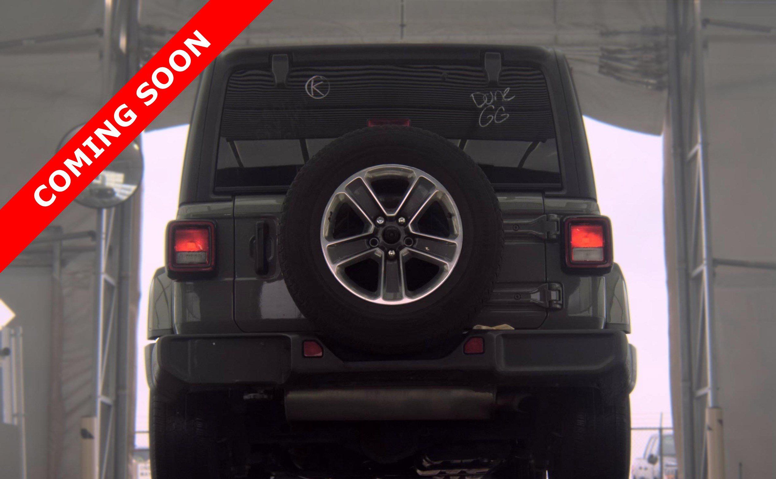 Used 2021 Jeep Wrangler Unlimited Sahara AWD/4WD image 5