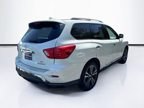 Used 2019 Nissan Pathfinder Platinum image 7