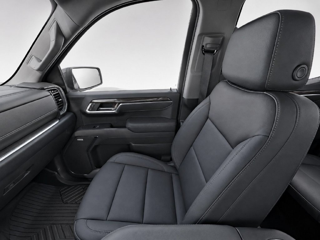 New 2026 Chevrolet Silverado 1500 RST w/ RST All Star Premium Package AWD/4WD image 16