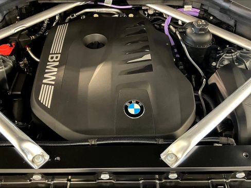 New 2026 BMW X5 xDrive40i w/ Premium Package image 17