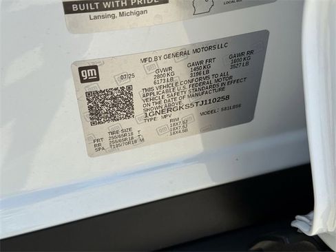 New 2026 Chevrolet Traverse LT w/ Driver Confidence Package image 26