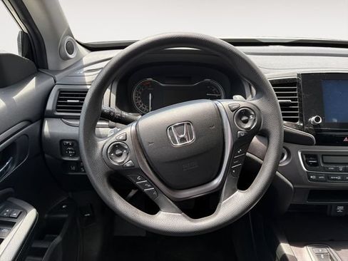 Used 2021 Honda Ridgeline Sport image 12