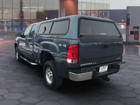 Used 2010 GMC Sierra 2500 SLE image 9