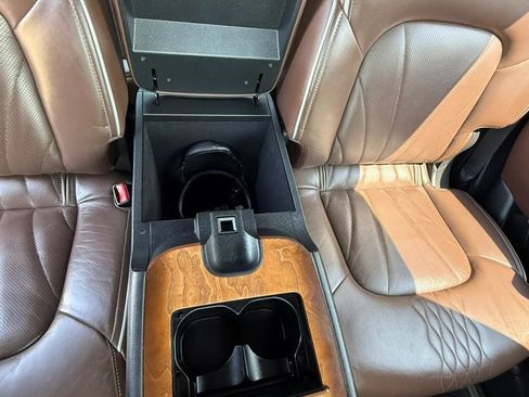 Used 2015 INFINITI QX80 4WD w/ Limited Package image 27