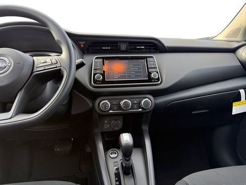 New 2025 Nissan Kicks S image 11
