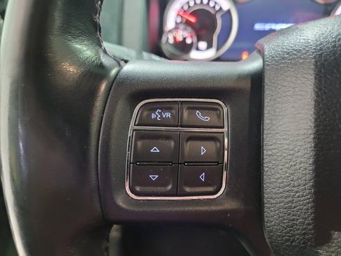 Used 2016 RAM 1500 Sport w/ Black Ram 1500 Sport Group image 32