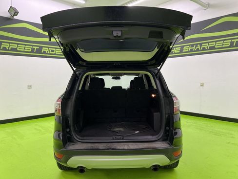 Used 2018 Ford Escape SE FWD image 9
