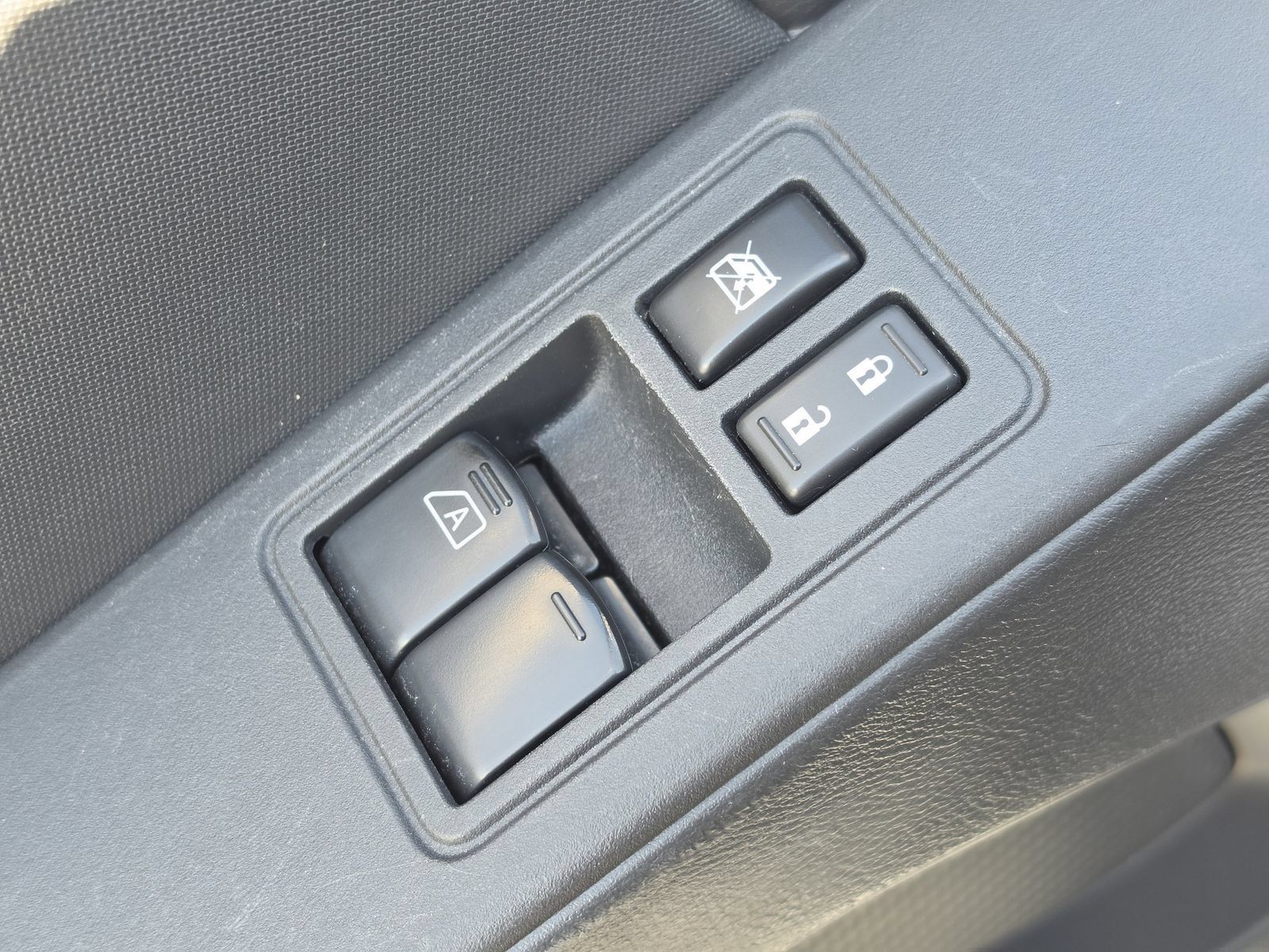 Used 2022 Nissan Frontier S w/ Technology Package AWD/4WD image 22