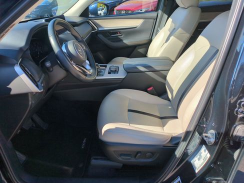 Certified 2024 MAZDA CX-90 Plug-In Hybrid w/ Preferred image 25