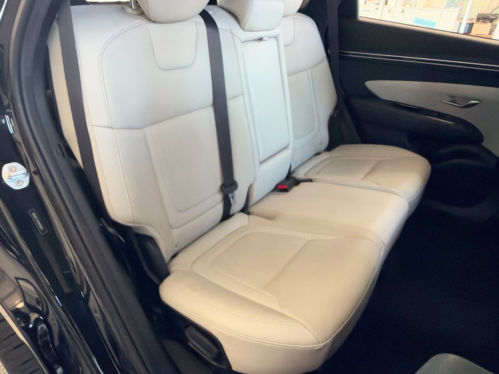 Used 2022 Hyundai Tucson Limited AWD/4WD image 42