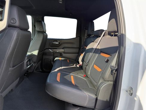 Used 2021 GMC Sierra 1500 AT4 image 16