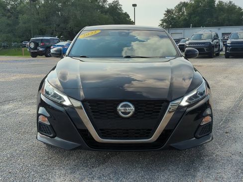 Used 2022 Nissan Altima 2.5 SR FWD image 9