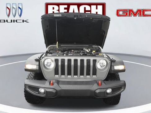 Used 2023 Jeep Wrangler Unlimited Rubicon AWD/4WD image 9