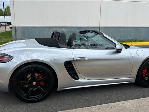 Used 2018 Porsche 718 Boxster RWD image 74