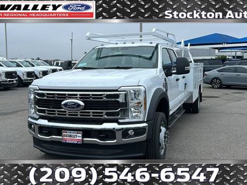 New 2026 Ford F550 4x4 Crew Cab Super Duty image 1