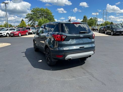 Used 2019 Ford Escape SE AWD/4WD image 9