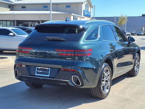 Used 2022 Genesis GV70 2.5T w/ Advanced Package image 5