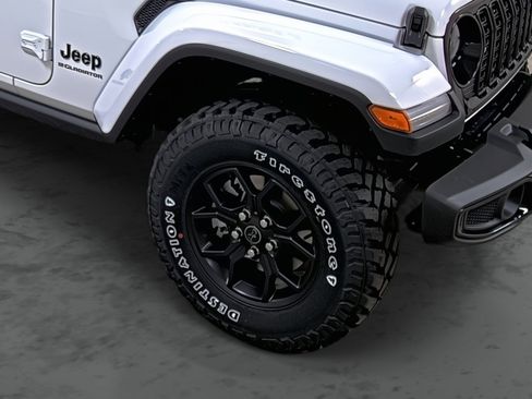 New 2026 Jeep Gladiator Willys image 14