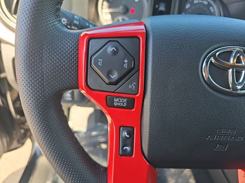 Used 2022 Toyota Tacoma TRD Pro image 16