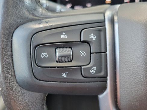 Used 2022 GMC Yukon XL SLT w/ SLT Premium Package RWD image 18