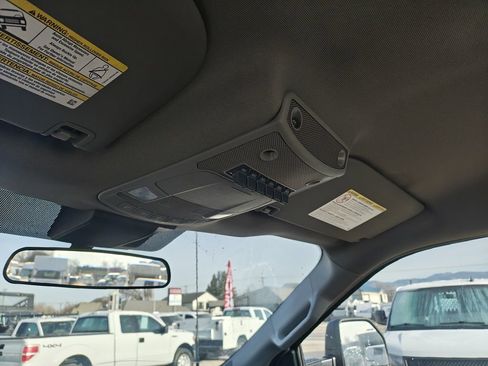 Used 2021 Ford F550 2WD Regular Cab Super Duty image 9