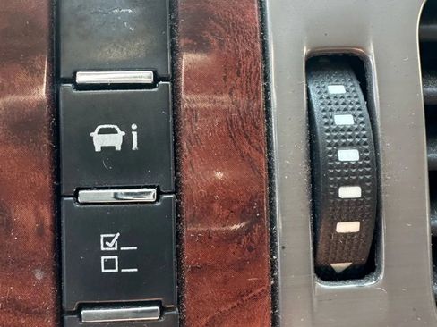 Used 2008 Chevrolet Avalanche LT w/ LT Preferred Equipment Group image 21