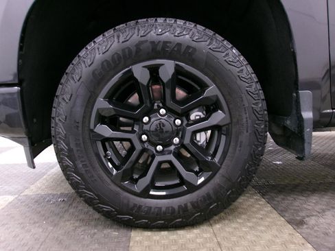 Certified 2024 Chevrolet Silverado 1500 RST w/ Z71 Off-Road Package AWD/4WD image 16