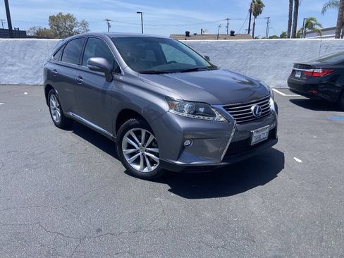 Used 2015 Lexus RX 450h FWD image 2