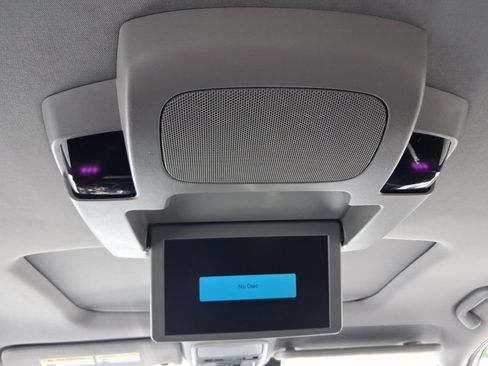 Used 2019 Honda Pilot Touring image 28